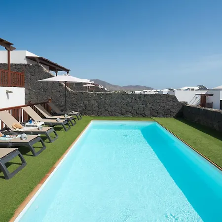 Gordon Villa Playa Blanca